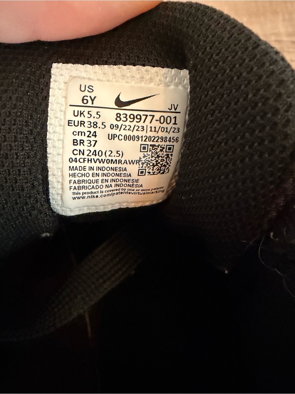 Nike Black Court Borough Mid Basketball Sneakers Youth Size 6 - Picture 8 of 8